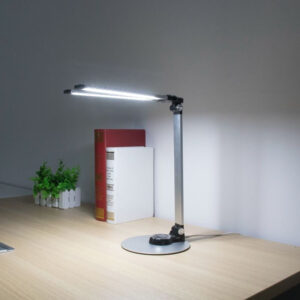 Petite Lampe de Bureau